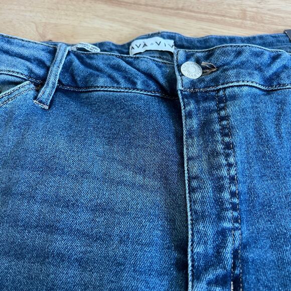 Ava & Viv Women's Plus Size High Waisted Bermuda Jean Shorts - Size 24 - NWT - Picture 5 of 13